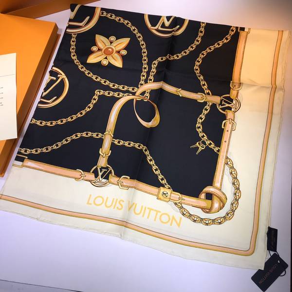 Louis Vuitton Scarf LVC00532